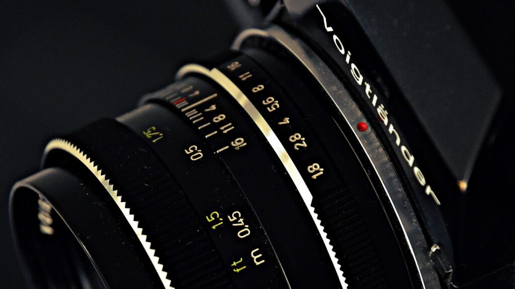 上位モデルにあたるLUMIX GX8について