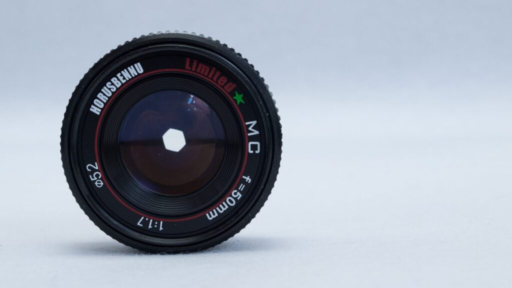 パナソニックG100Dのファインダー倍率は?