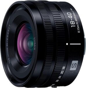 パナソニック(Panasonic) 標準ズームレンズ S-R1840 フルサイズミラーレス一眼 Lマウントシステム用 ルミックス LUMIX S 18-40mm F4.5-6.3