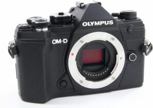 OLYMPUS ミラーレス一眼カメラ OM-D E-M1 MarkIII