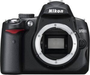 Nikon デジタル一眼レフカメラ D5000